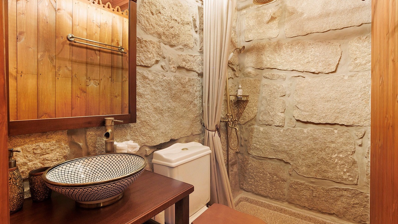 Photo of Bathroom in Mosteiro