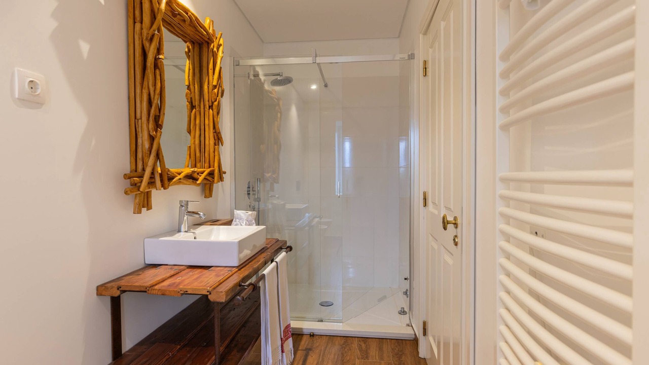 Photo of Bathroom in Castelo Branco