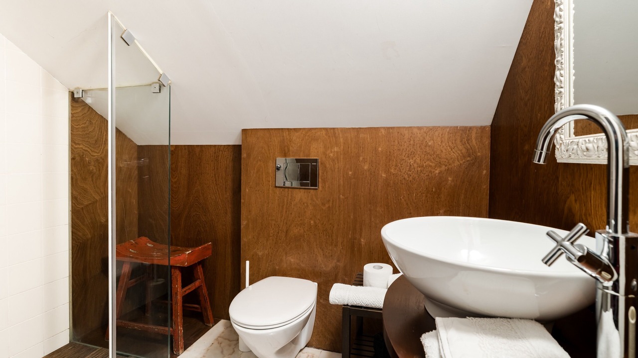 Photo of Bathroom in Gemeses