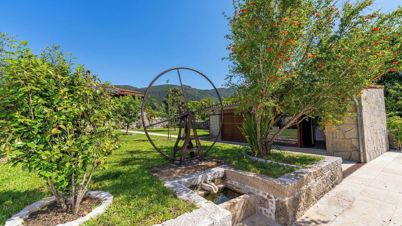 Photo of Outdoor in Cossourado