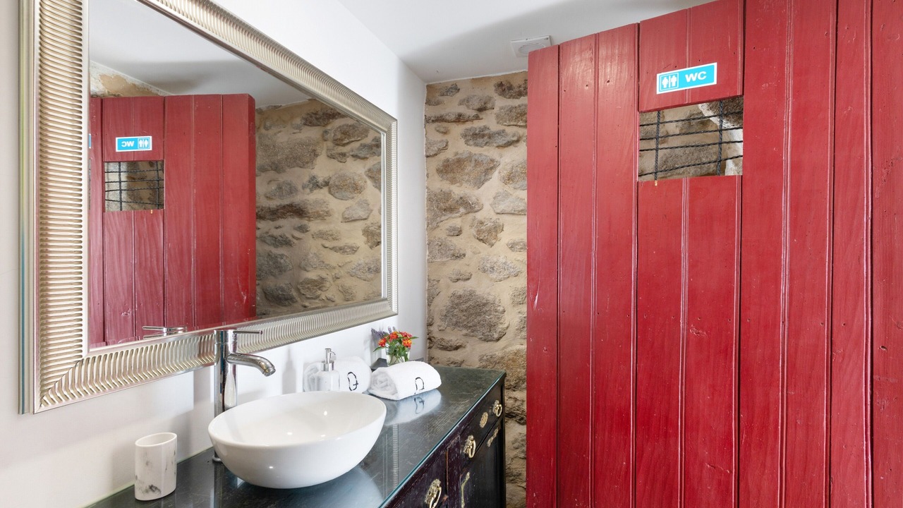 Photo of Bathroom in Covas