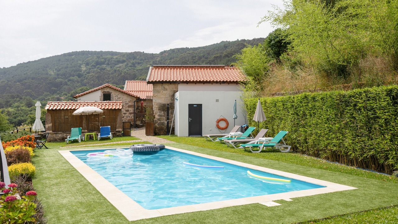 Photo of Outdoor in Covas