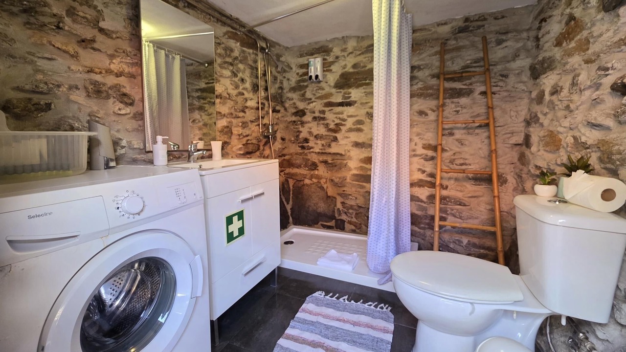 Photo of Bathroom in Vinho