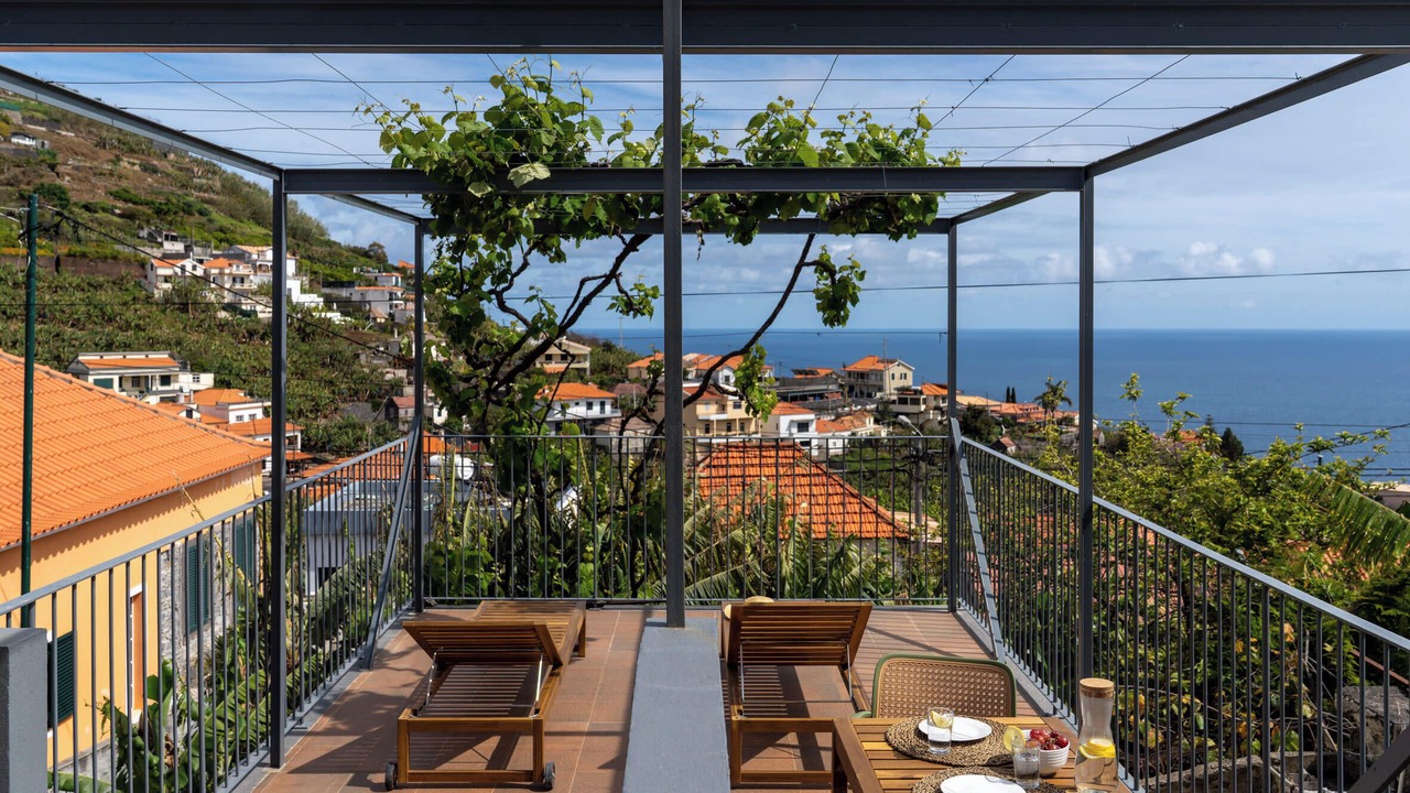Photo of Outdoor in Canhas