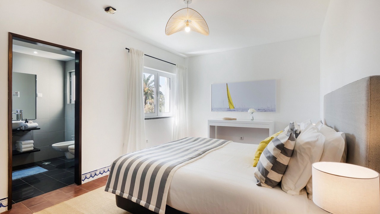Photo of Bedroom in Alporchinhos