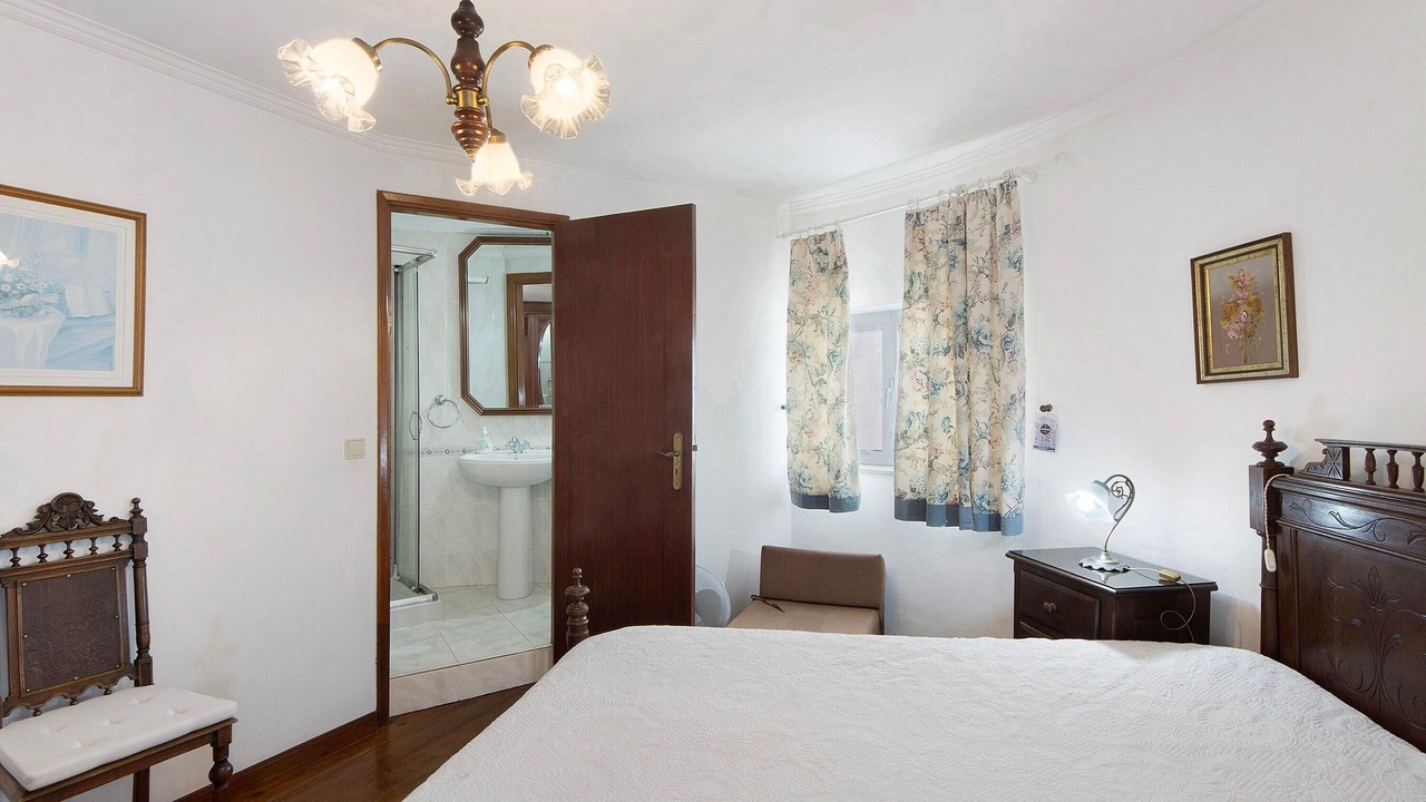 Photo of Bedroom in Paradela