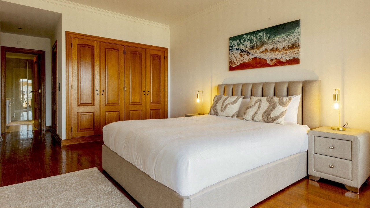 Photo of Bedroom in Cascais