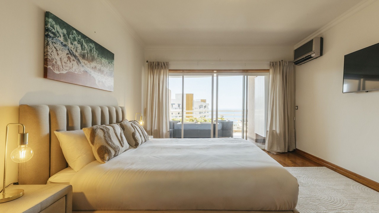 Photo of Bedroom in Cascais
