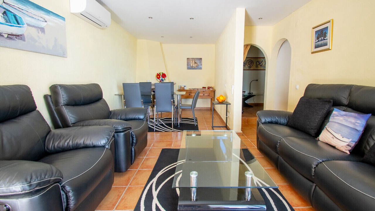 Photo of Livingroom in Vale de Centianes