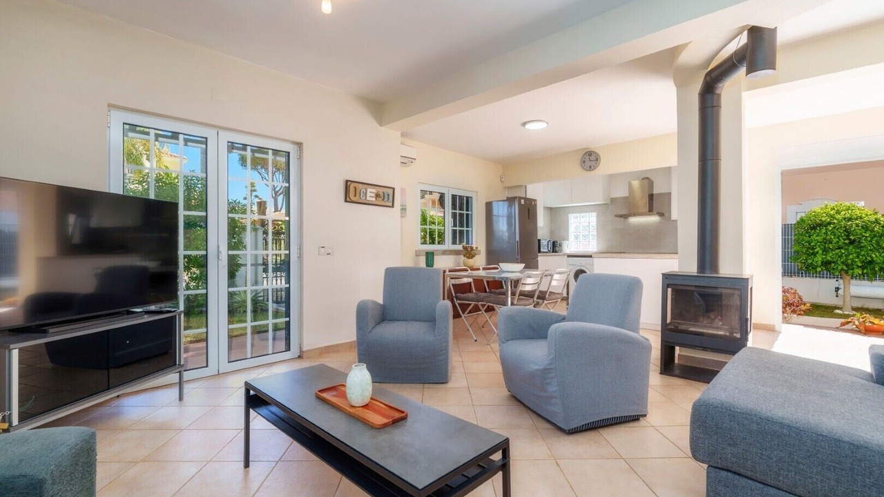 Photo of Livingroom in Quarteira