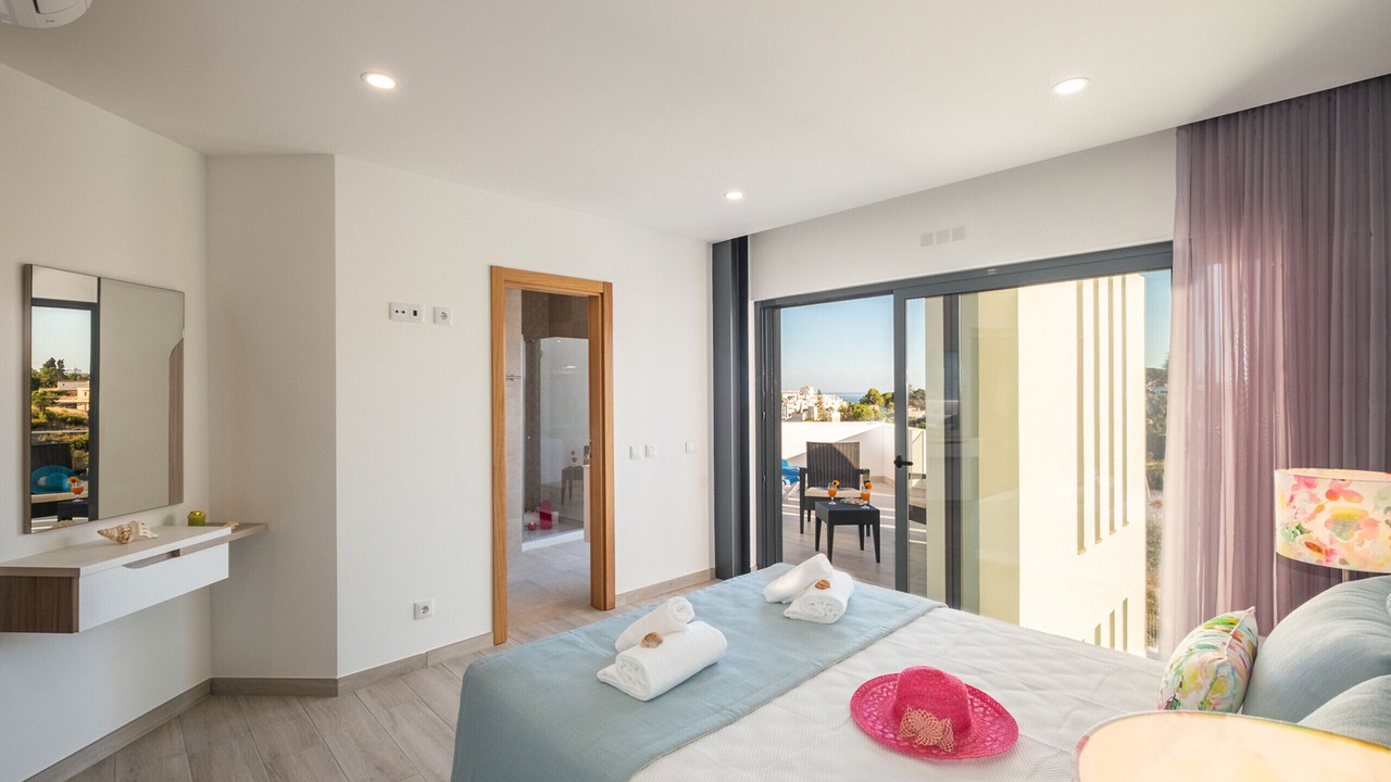 Photo of Bedroom in Armacao de Pera