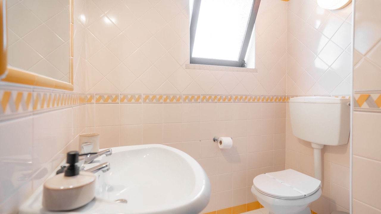 Photo of Bathroom in Almancil