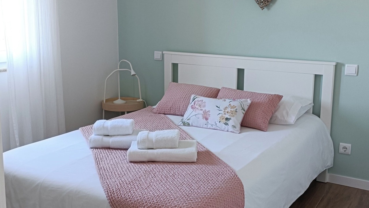 Photo of Bedroom in Romarigaes