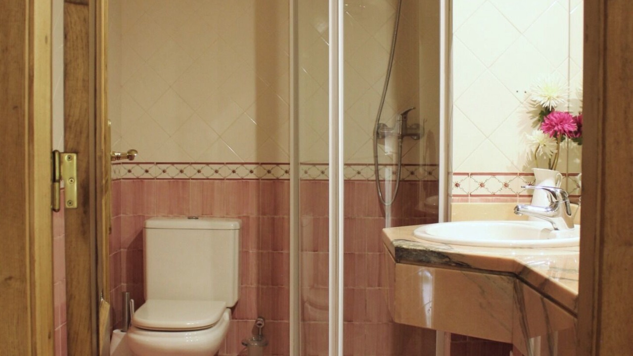 Photo of Bathroom in Parada