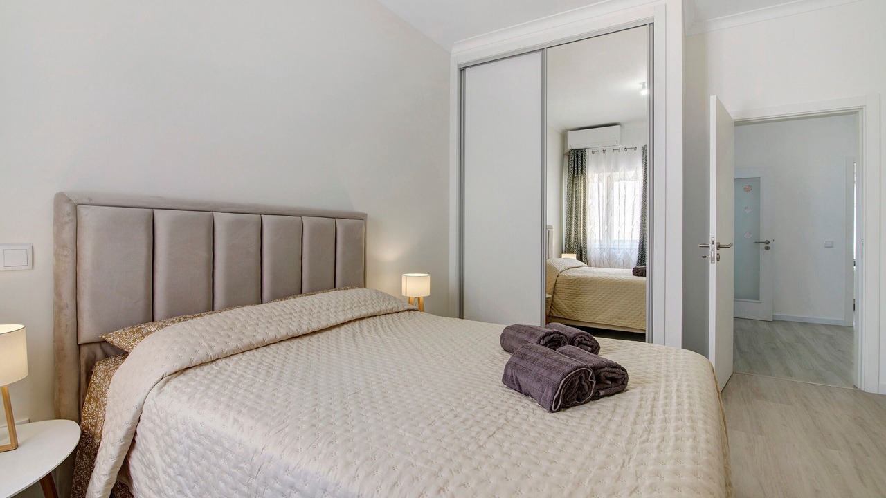 Photo of Bedroom in Pera
