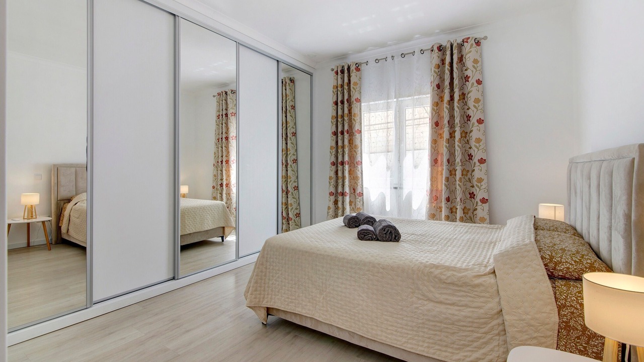 Photo of Bedroom in Pera