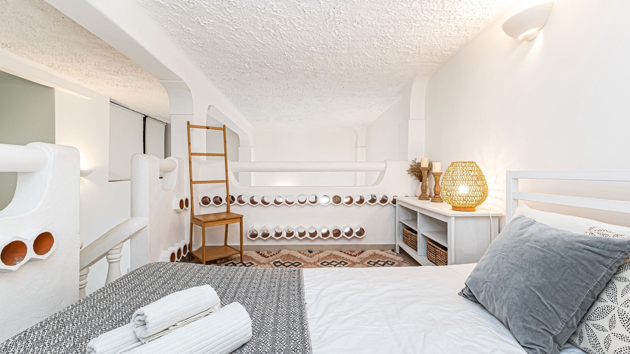 Photo of Bedroom in Ferragudo