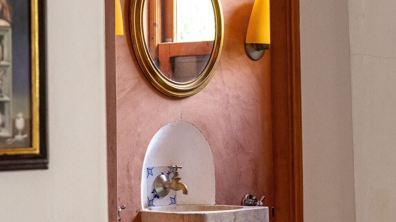 Photo of Others in Quartos