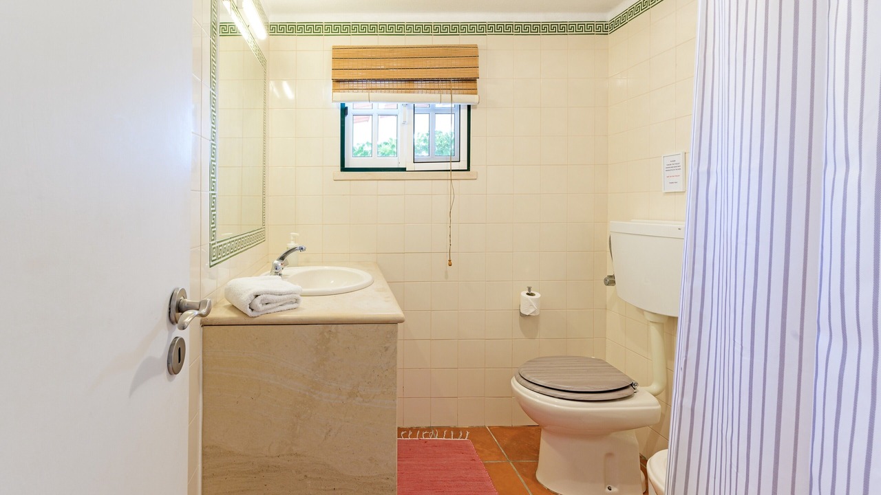 Photo of Bathroom in Grandola