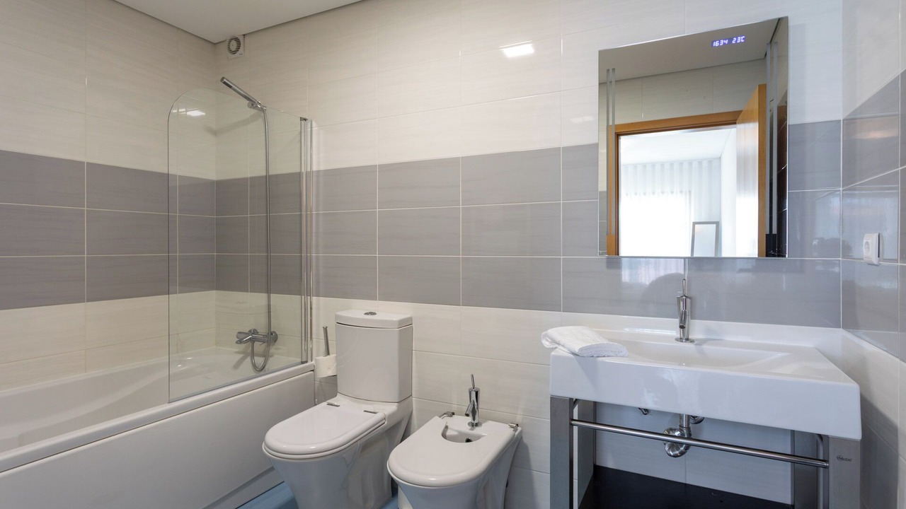 Photo of Bathroom in Vagos