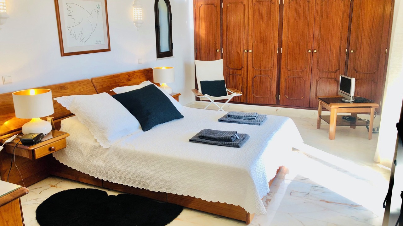 Photo of Bedroom in Caramujeira