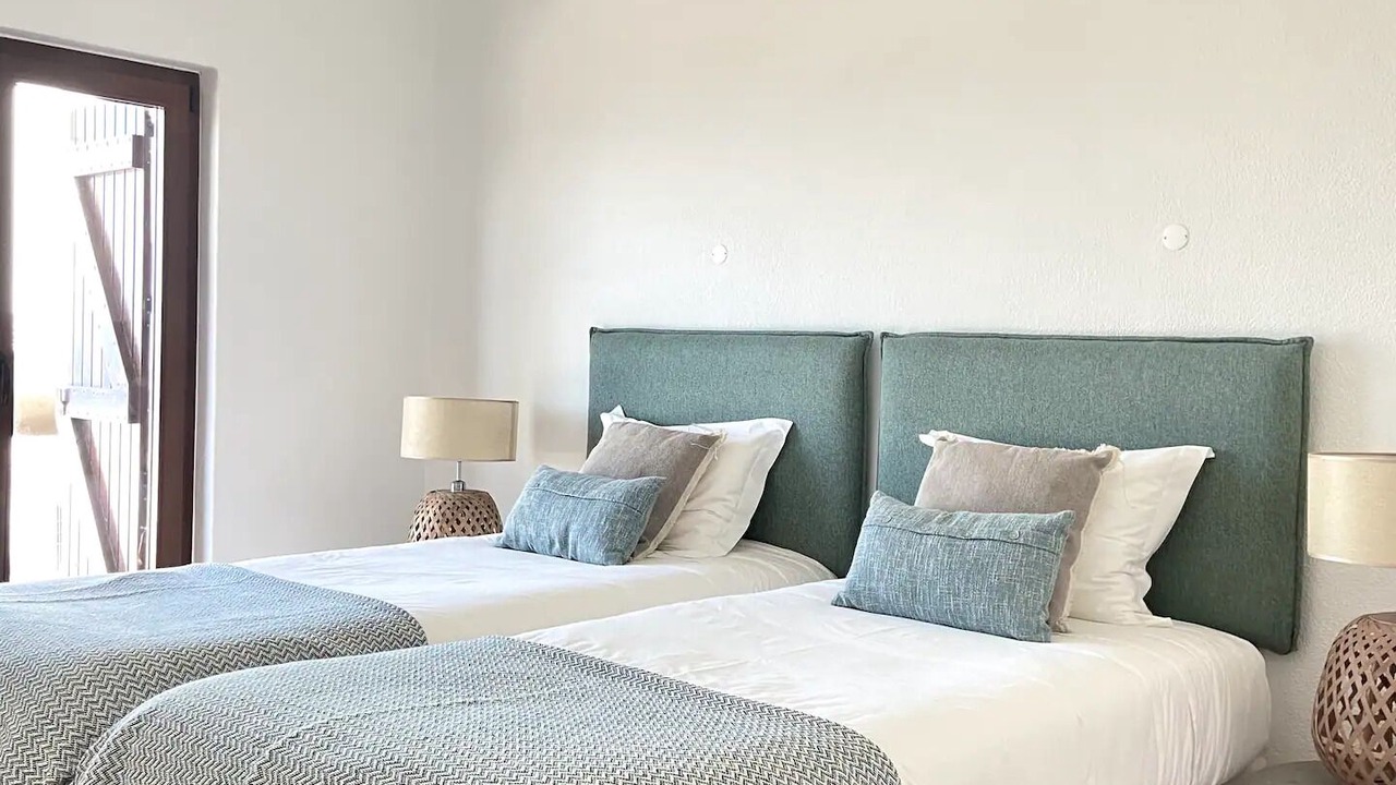 Photo of Bedroom in Colares