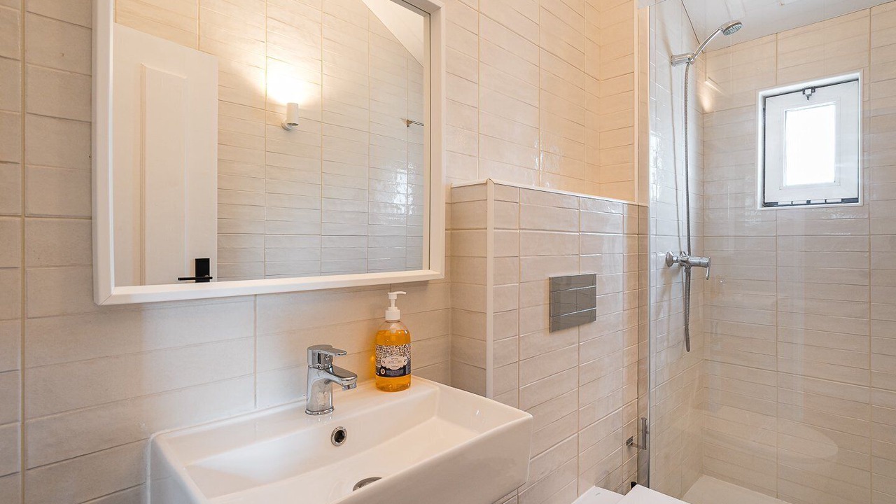 Photo of Bathroom in Viatodos