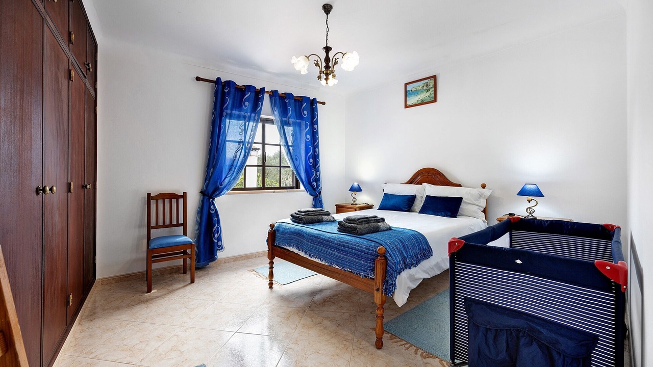 Photo of Bedroom in Raposeira