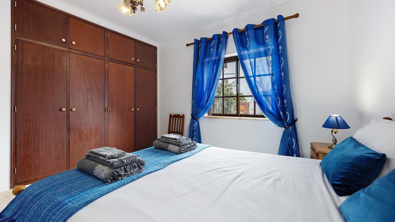 Photo of Bedroom in Raposeira