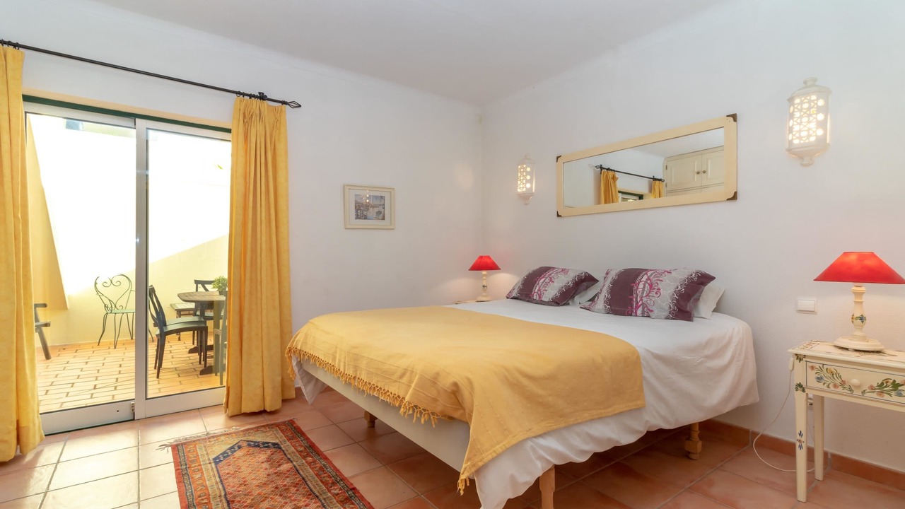 Photo of Bedroom in Ferragudo