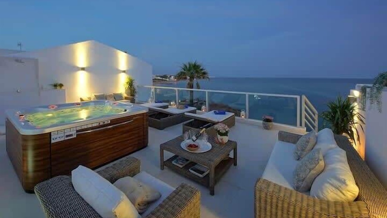 Photo of Patio Balcony in Peneco Beach