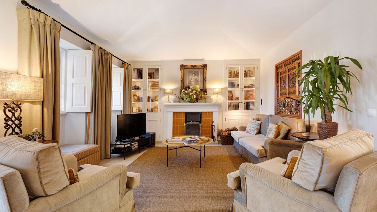 Photo of Livingroom in Donalda