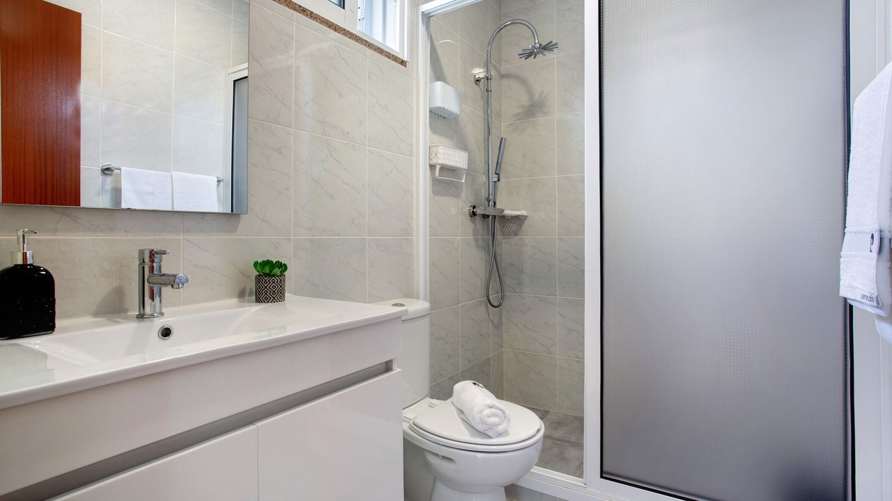 Photo of Bathroom in Calheta
