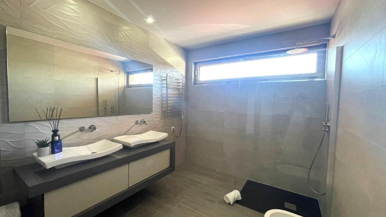 Photo of Bathroom in Torreira