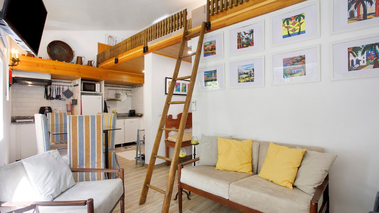 Photo of Livingroom in Nossa Senhora do Pranto