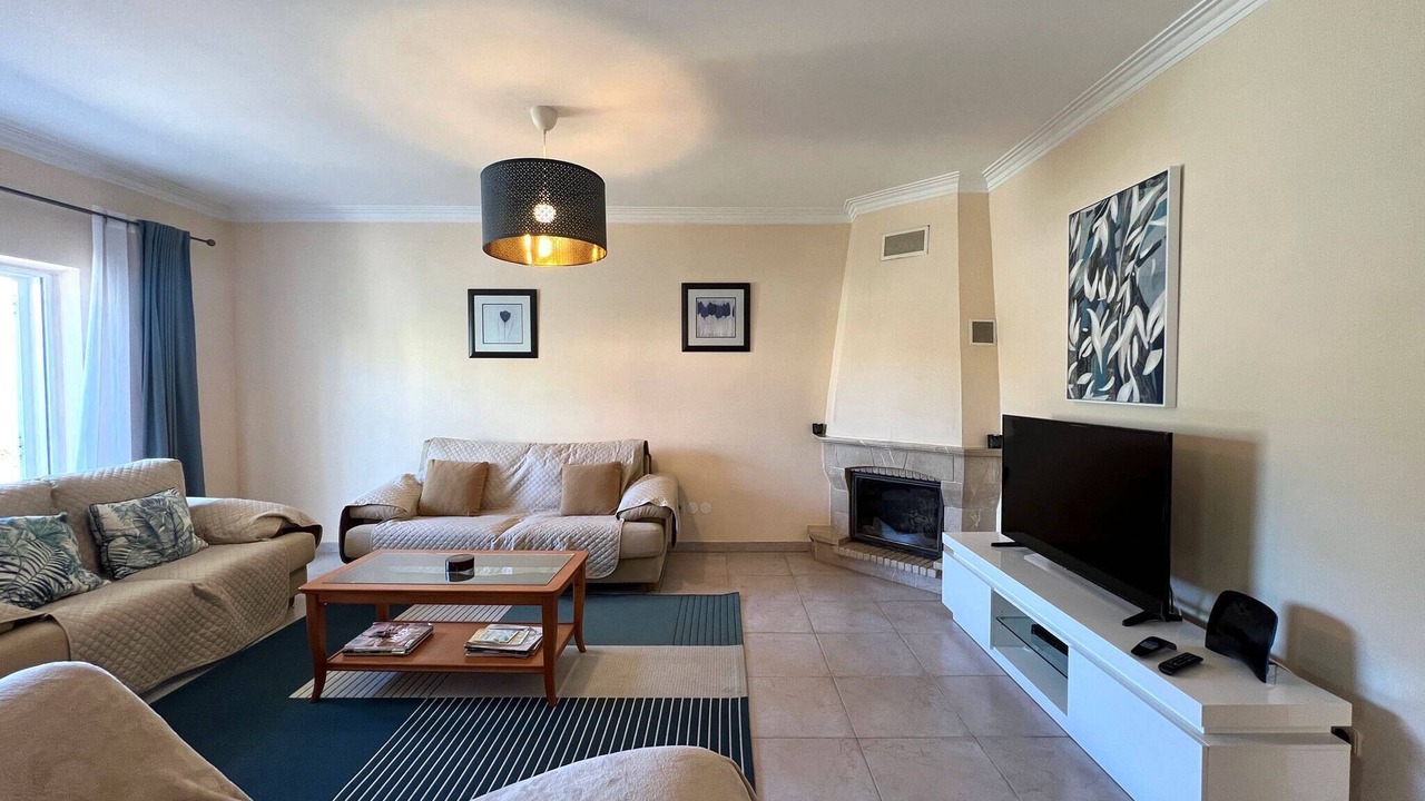 Photo of Livingroom in Vila Nogueira de Azeitao