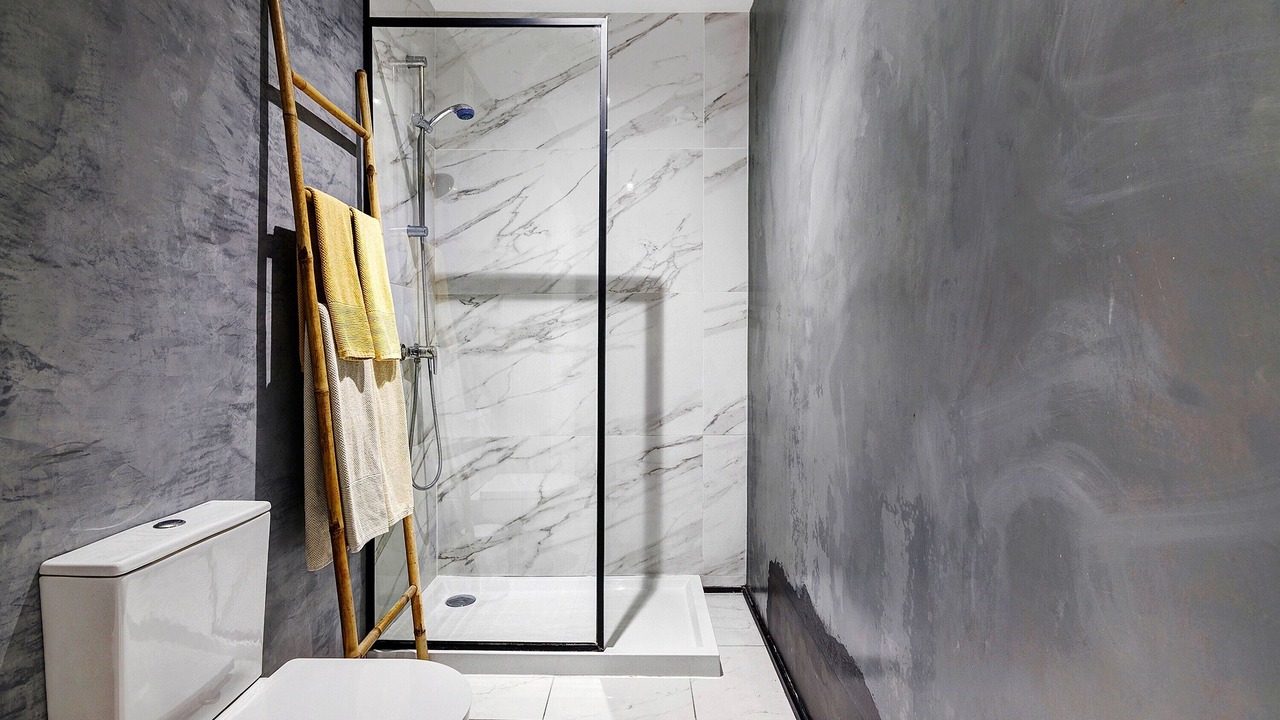 Photo of Bathroom in Peneco Beach