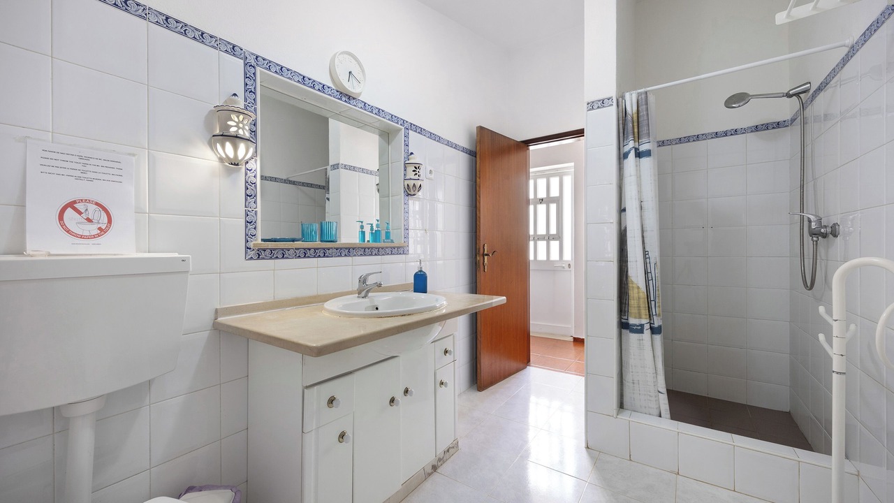Photo of Bathroom in Fonte do Bispo