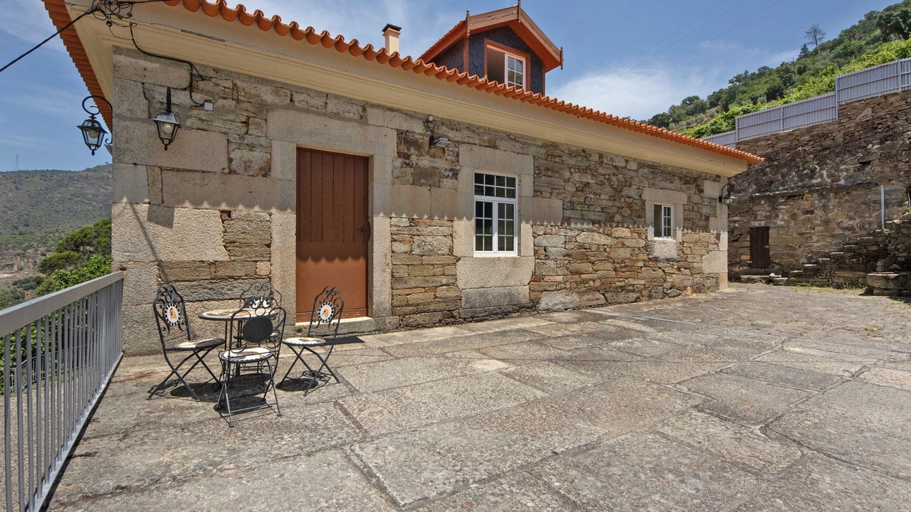 Photo of Outdoor in Armamar