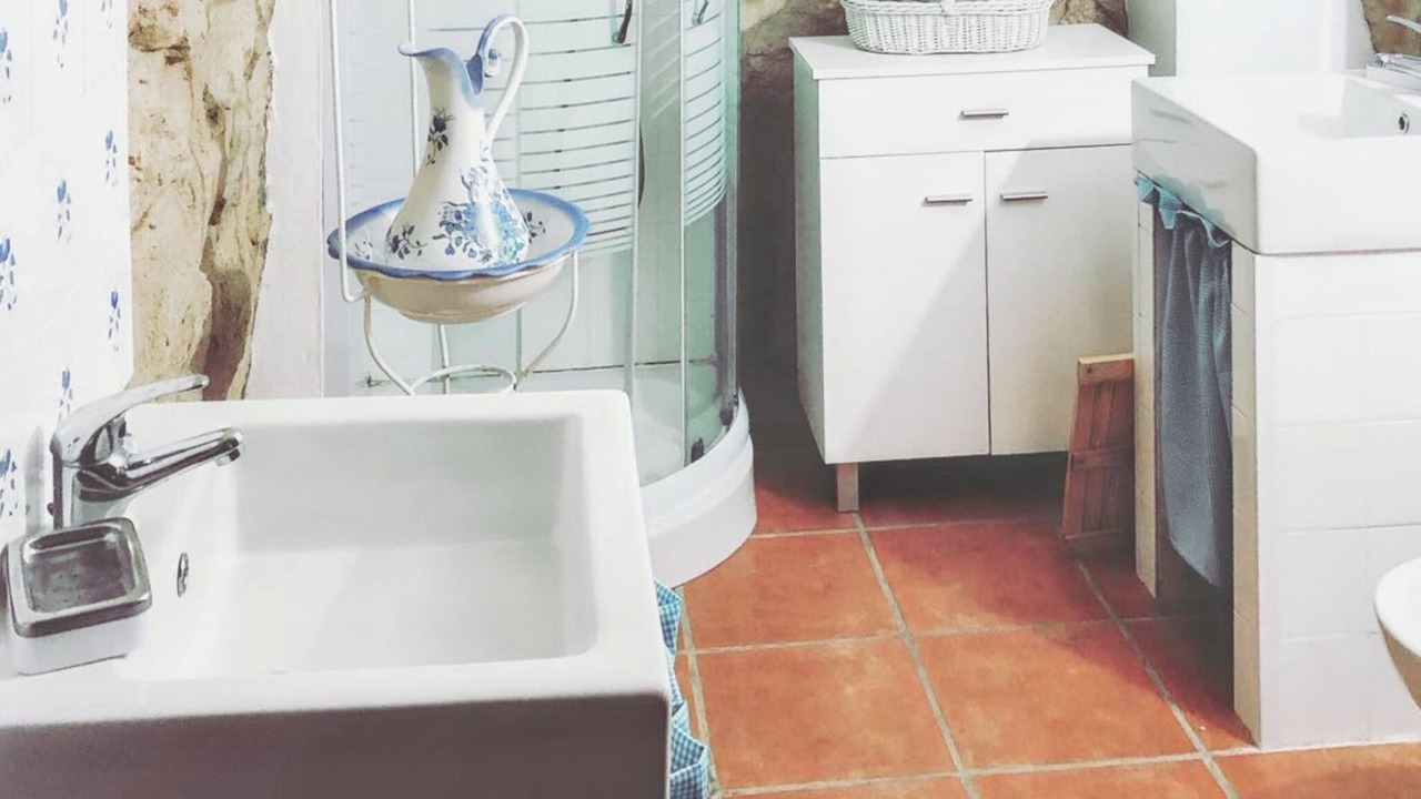 Photo of Bathroom in Meada
