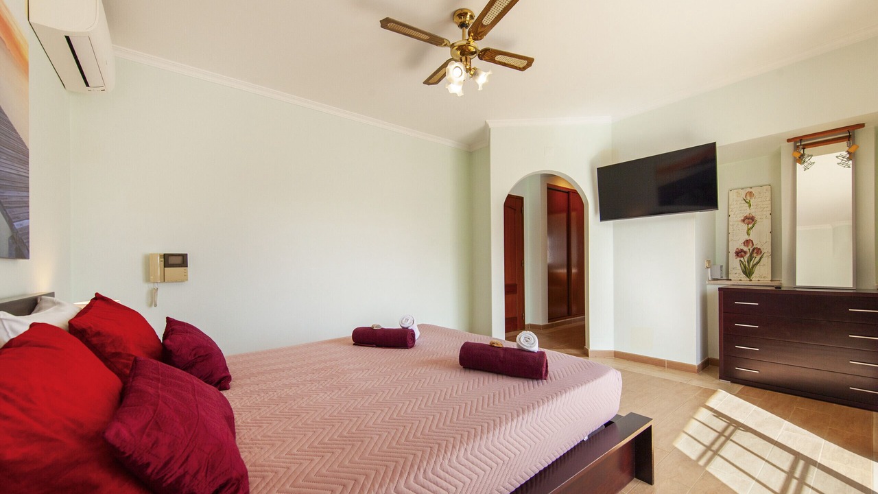 Photo of Bedroom in Albufeira