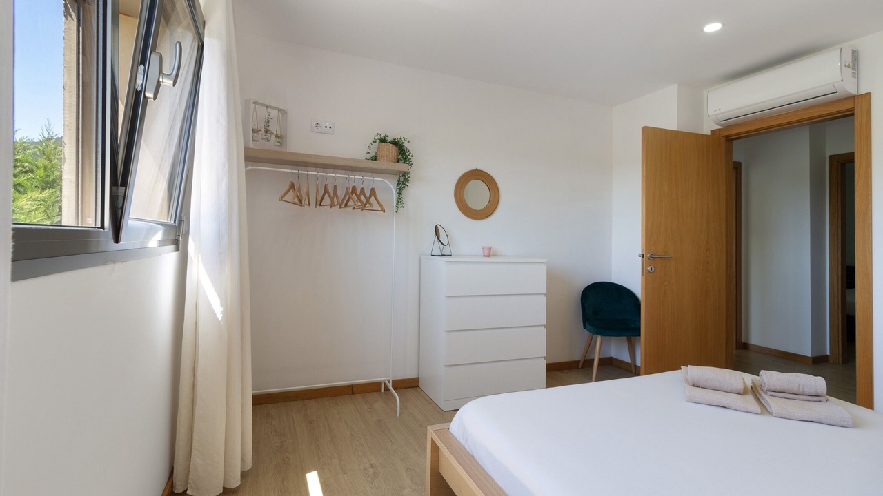 Photo of Bedroom in Goaes