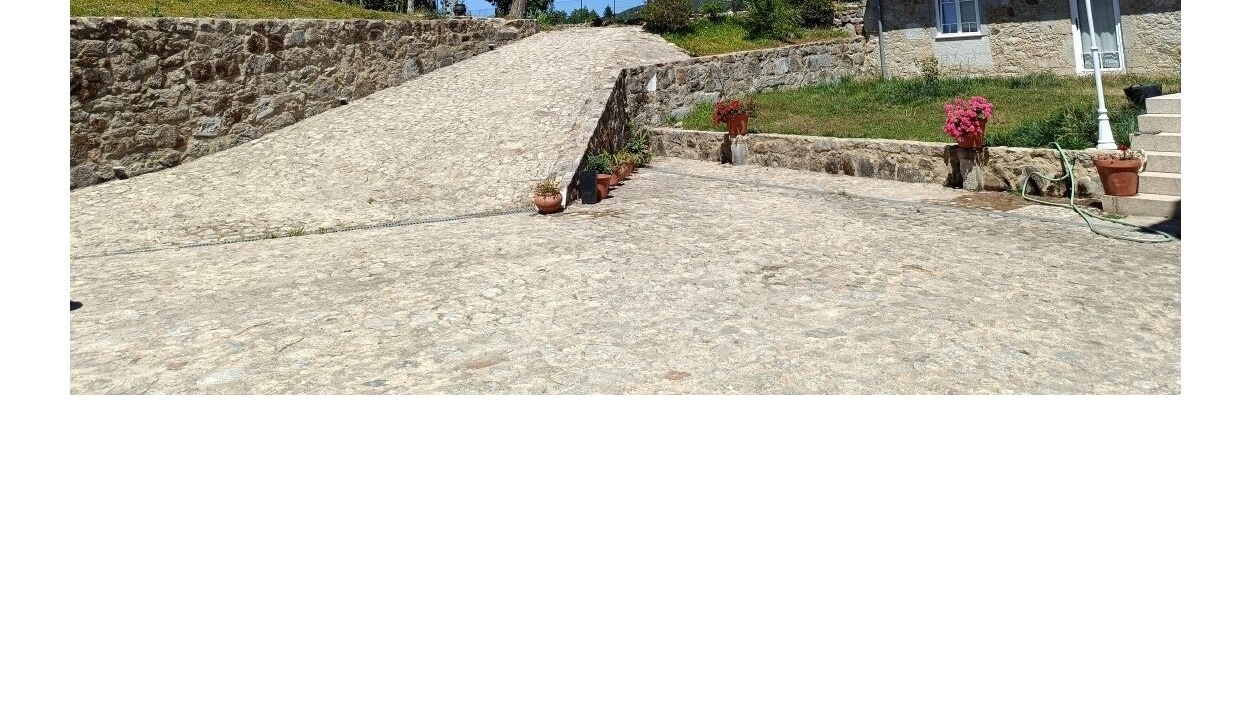 Photo of Outdoor in Aldreu