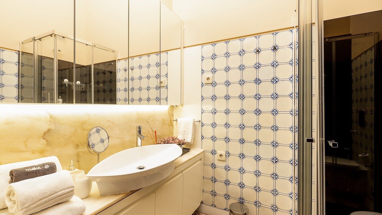 Photo of Bathroom in Centro / Baixa
