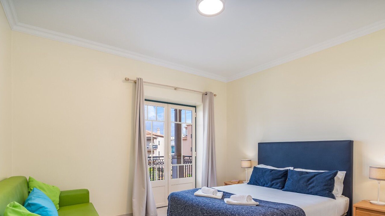 Photo of Bedroom in Oura