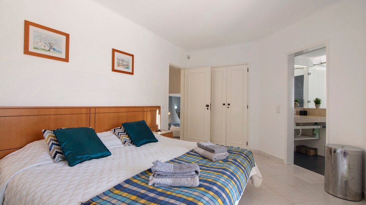 Photo of Bedroom in Alpouvar