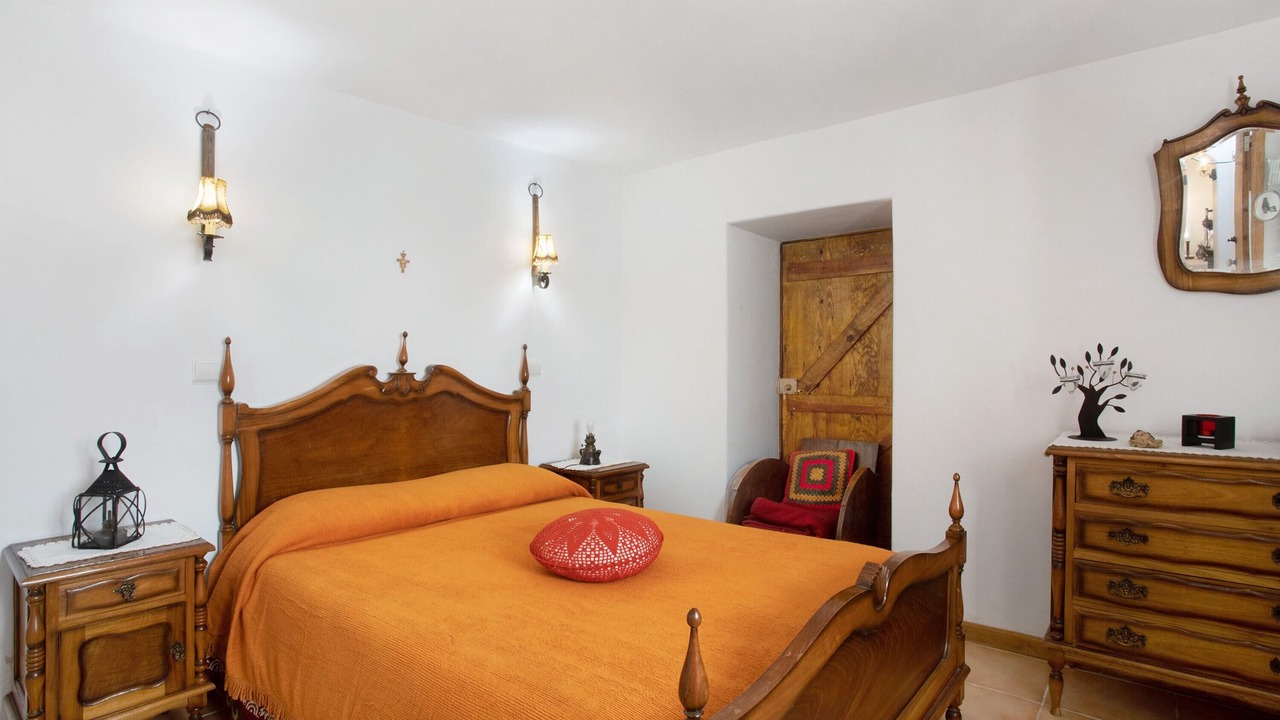 Photo of Bedroom in Lousa
