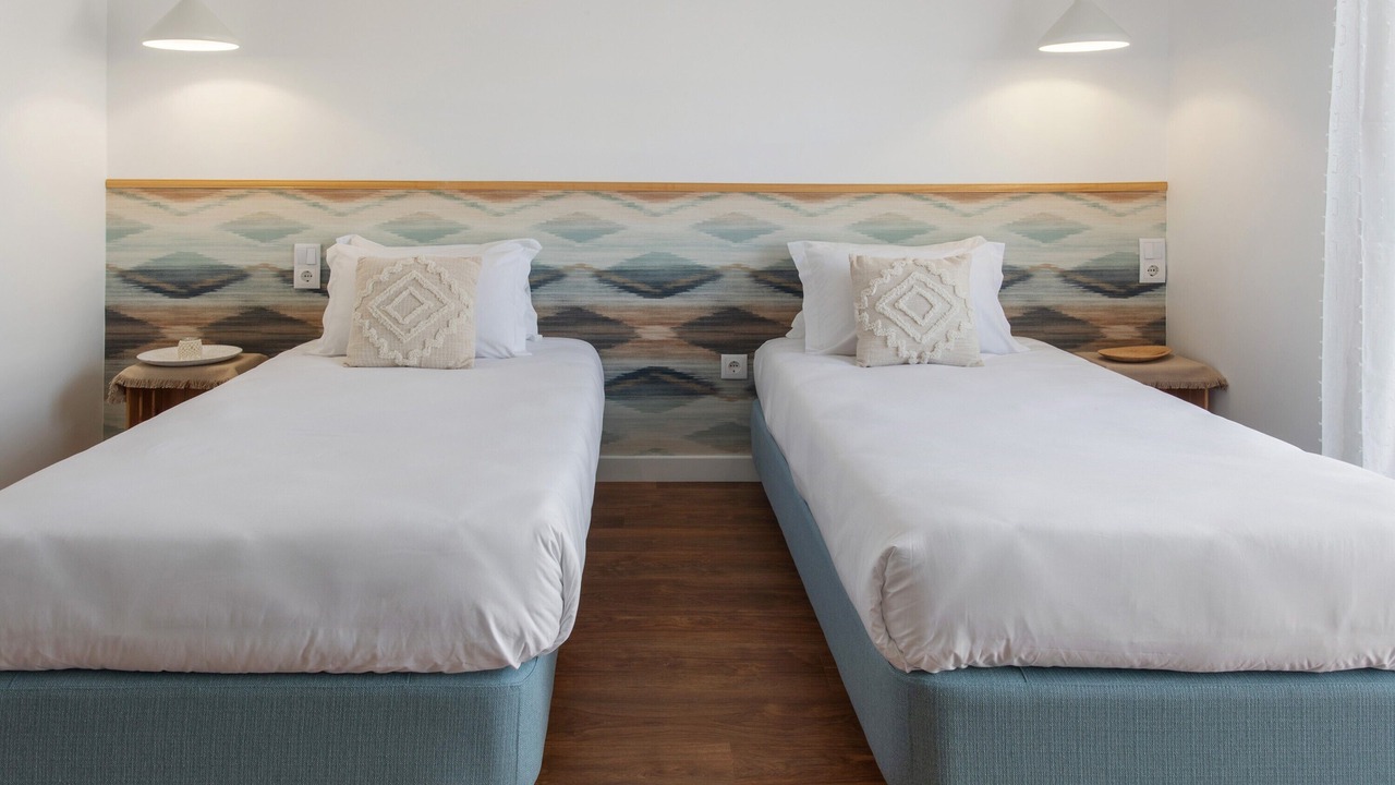 Photo of Bedroom in Raposos