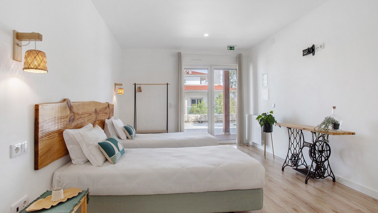 Photo of Bedroom in Raposos
