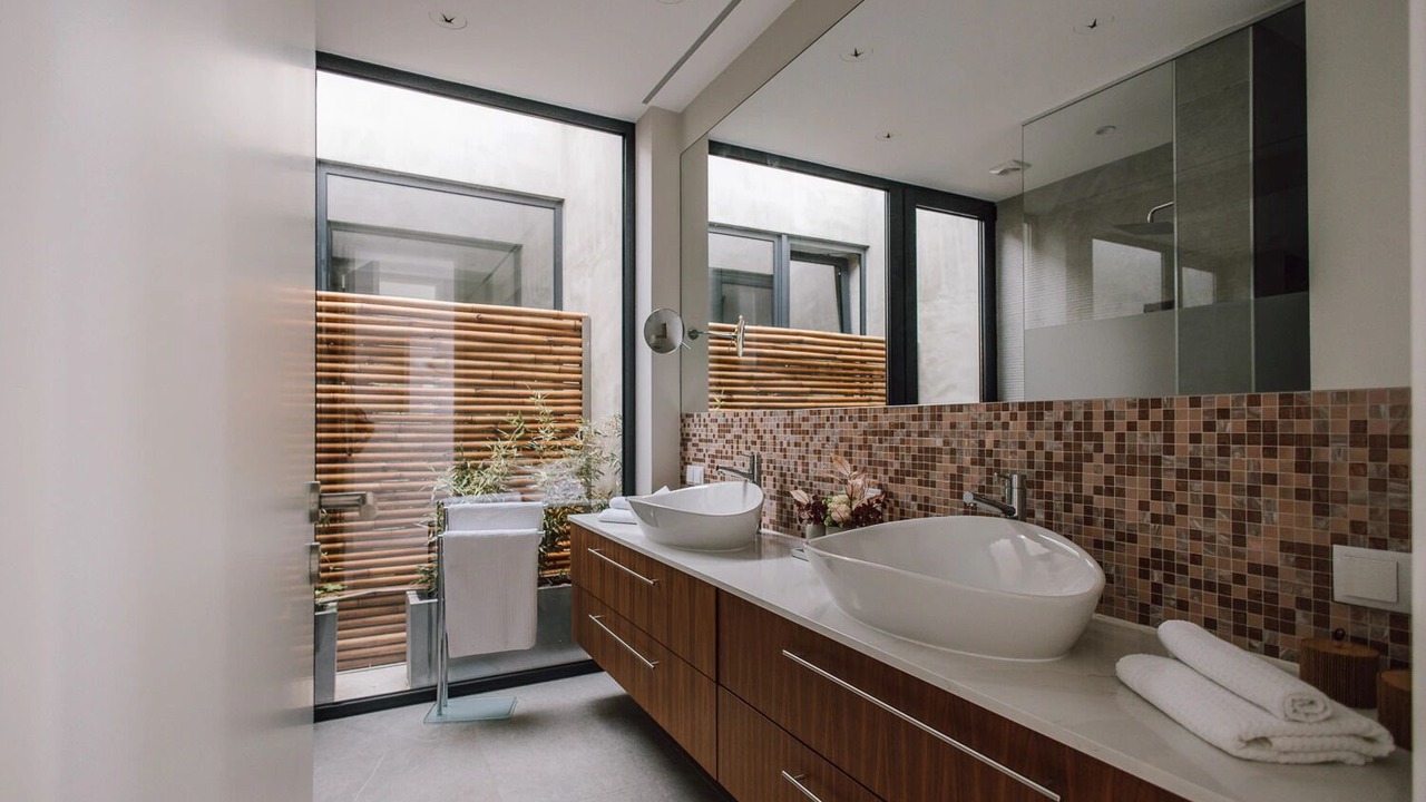 Photo of Bathroom in Calheta